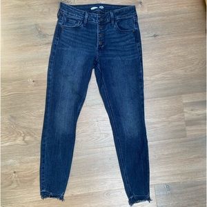 Old Navy Rockstar Super Skinny Mid-Rise jeans // size 2